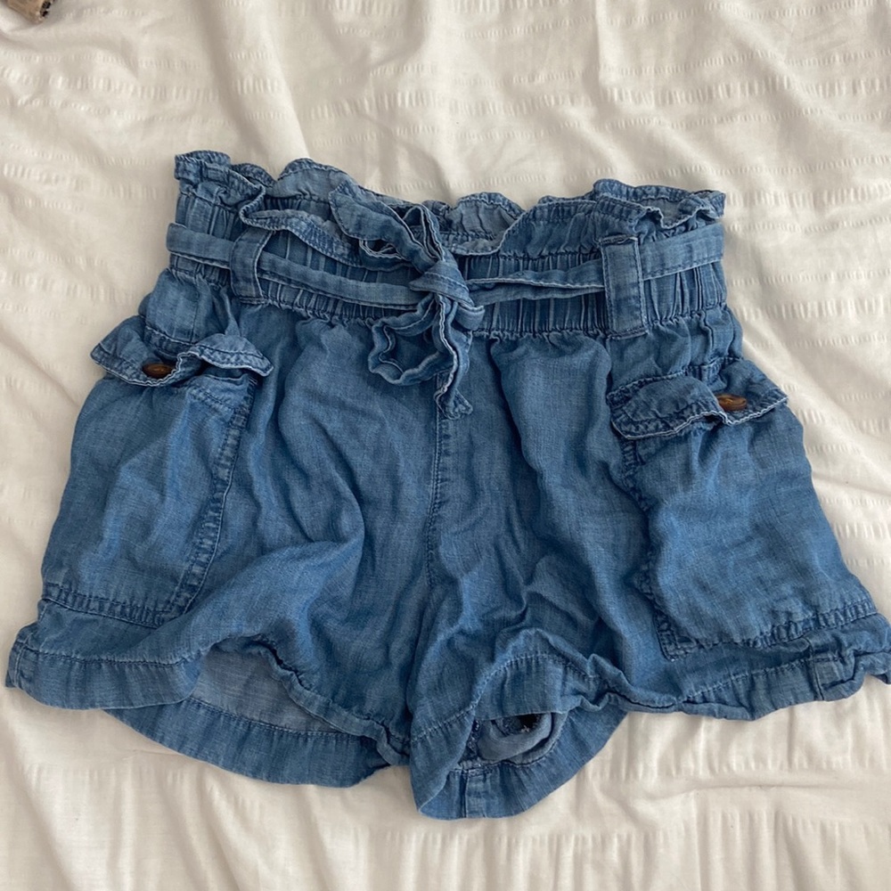 Baggy jean shorts